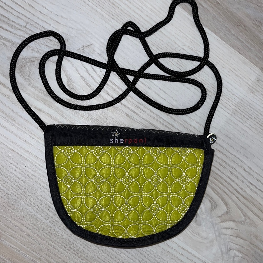 Sherpani cross body bag